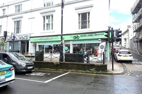 Retail property (high street) to rent, 30-31 Queens Rd Brighton BN1 3XA
