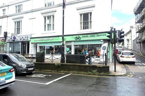 Retail property (high street) to rent, 30-31 Queens Rd Brighton BN1 3XA