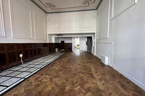 Office to rent, 63 High St Lewes BN7 1XQ