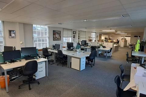 Office to rent, 2 Bartholomews Brighton BN1 1HG