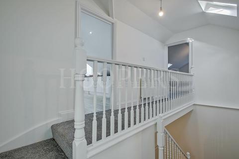 2 bedroom flat to rent, 46 Connaught Road, London, NW10