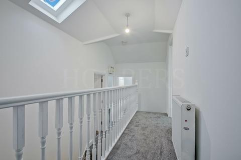 2 bedroom flat to rent, 46 Connaught Road, London, NW10