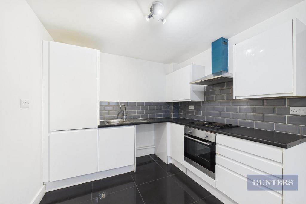 CAM05152 G0-PR0316-STILL002.jpg