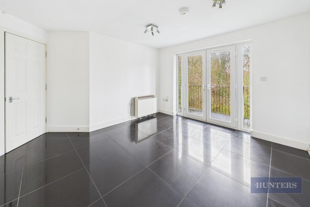 CAM05152 G0-PR0316-STILL014.jpg