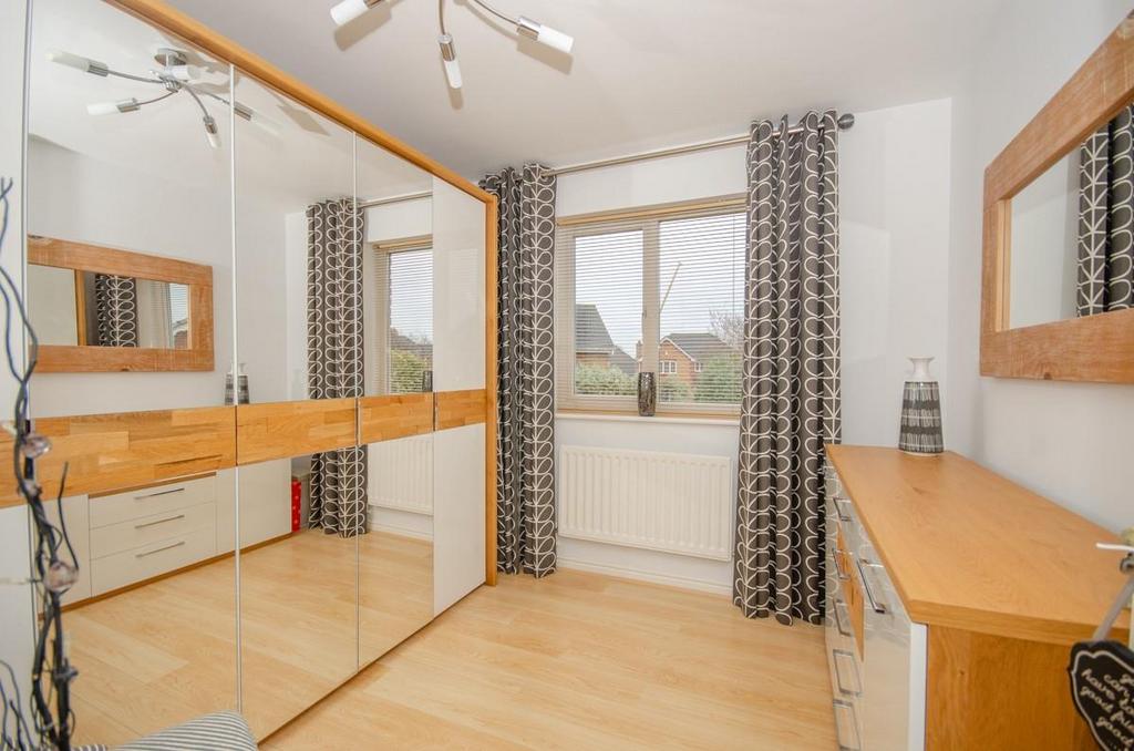 Bedroom 4.jpg