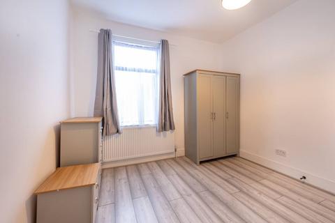 undefined, St Stephen's Road, Stratford, London, E6