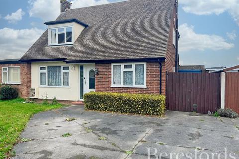 4 bedroom bungalow for sale, Mayfield Road, Writtle, CM1