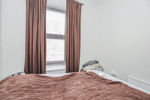undefined, Queen Street, Alva FK12