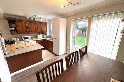 3 bedroom detached house for sale, Newent Close, Willenhall