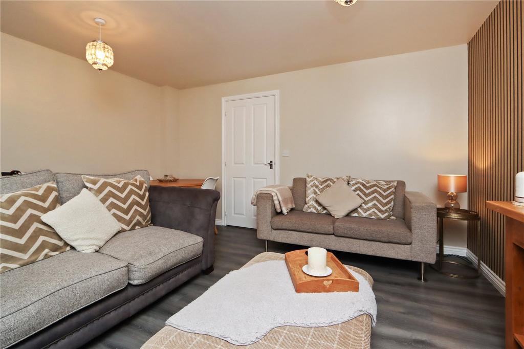 Living Room Pic 3