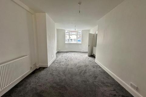 undefined, Lancaster Walk, Hayes, UB3 2QL