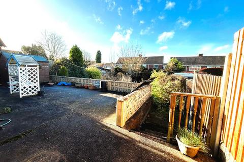 2 bedroom detached bungalow for sale, Howdles Lane,  Brownhills,  Walsall WS8 7PL