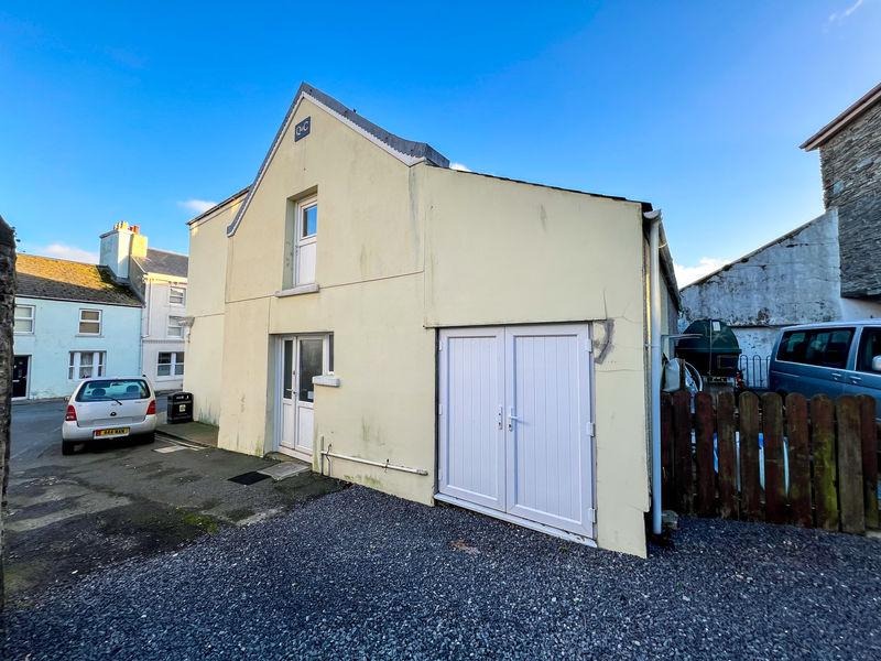 1 Athol Street,...