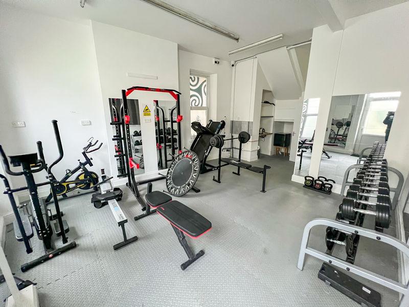 1 Athol Street,...