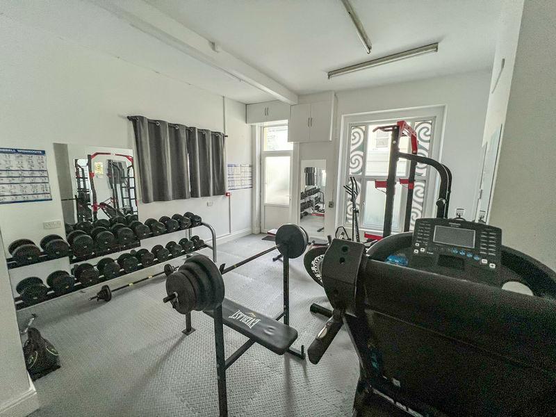 1 Athol Street,...