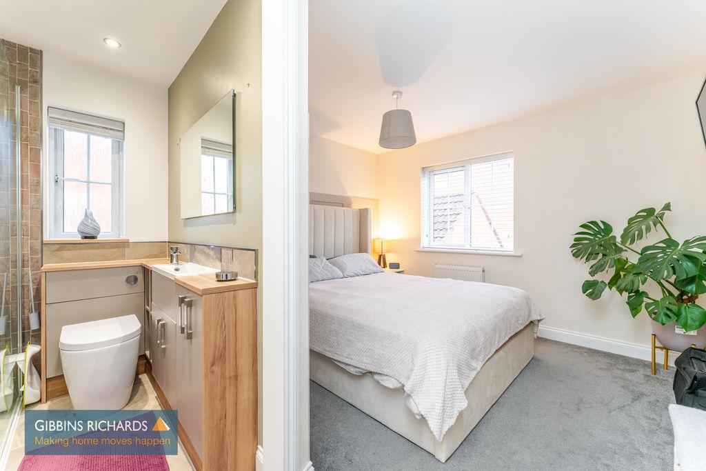 Bedroom/En-Suite