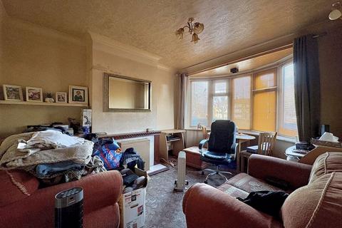 3 bedroom semi-detached house for sale, Birmingham New Road, Wolverhampton, WV4 6NY