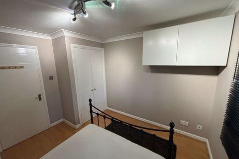 undefined, Ronald Court, Oakwood Road, Bricket Wood, St. Albans, Hertfordshire, AL2 3ET