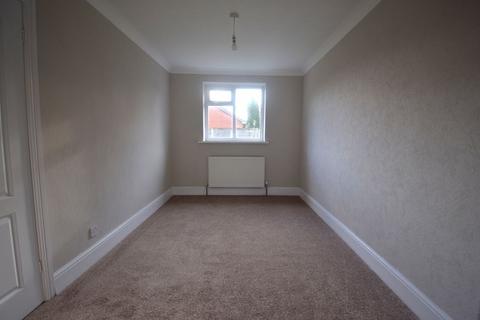 undefined, Milnes Avenue, Leigh