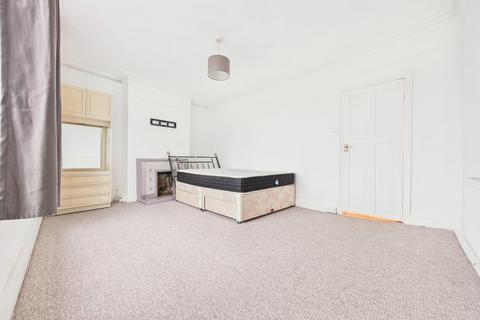 2 bedroom apartment for sale, Broadmead Road, Folkestone