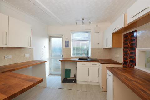 3 bedroom semi-detached house for sale, CENTRAL RYDE