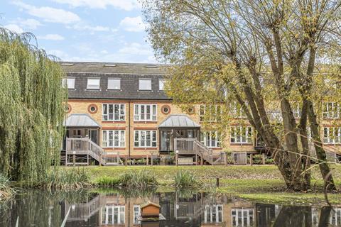 The Alders, West Wickham, Kent, BR4