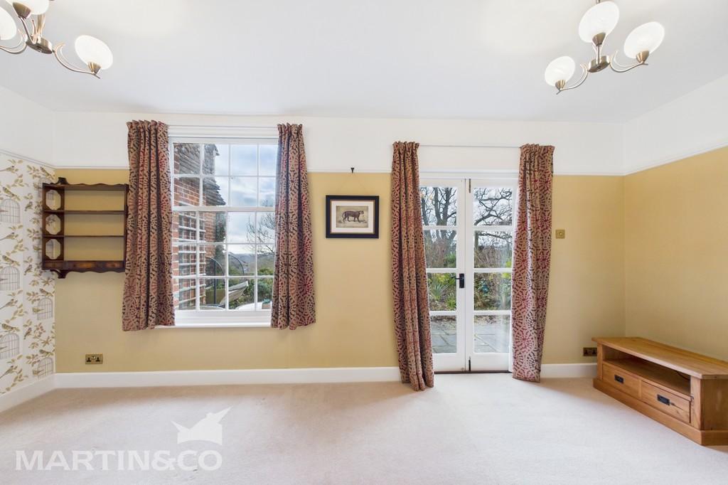 Cam01953 g0 pr0140 still011