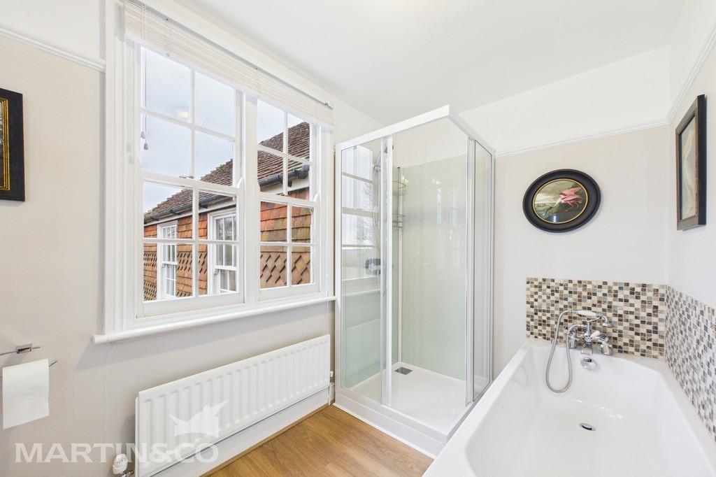 Cam01953 g0 pr0140 still004