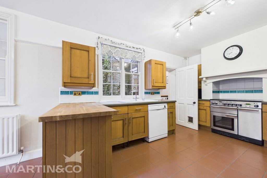 Cam01953 g0 pr0140 still013