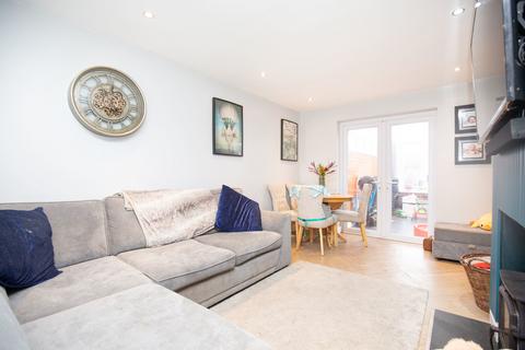 3 bedroom semi-detached house for sale, Vale View, Nuneaton