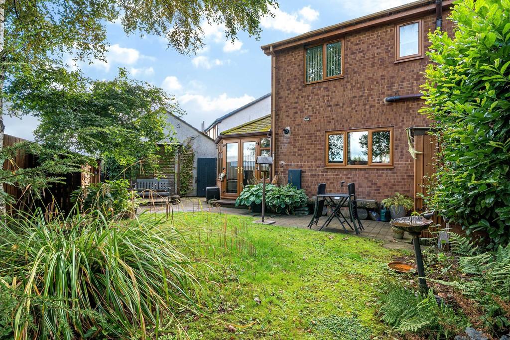 Rear Aspect and Garden