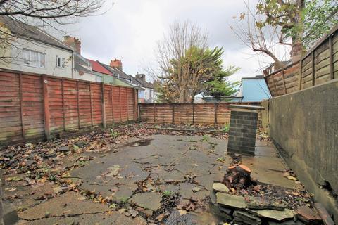 undefined, Elm Grove, Brighton