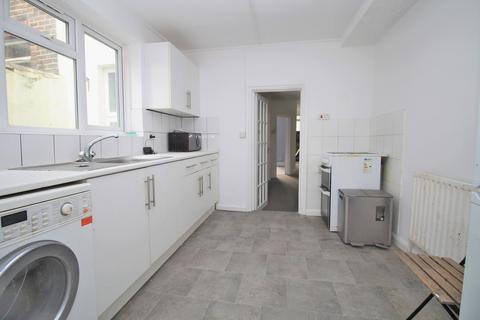 undefined, Elm Grove, Brighton