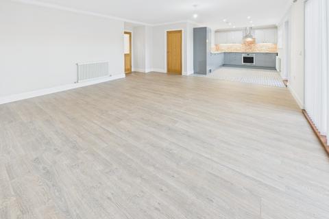 2 bedroom cottage to rent, Turnhouse Road, Gogar, Edinburgh, EH12