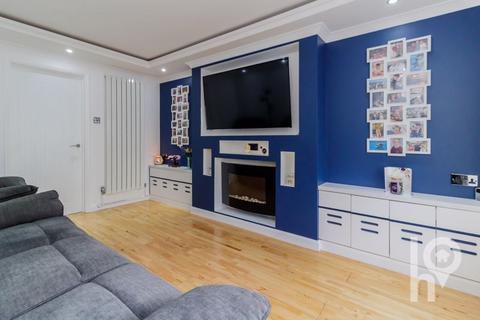 2 bedroom terraced house for sale, James Street, Sheerness ME12