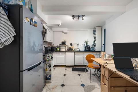 undefined, Caledonian Road, Islington, London, N1