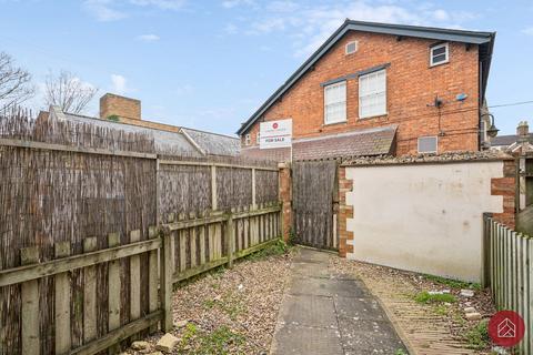 1 bedroom terraced house for sale, Victoria Road, Bicester OX26