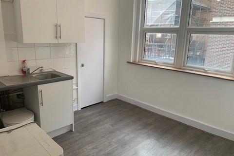 undefined, Ballards Lane, Finchley Central N3