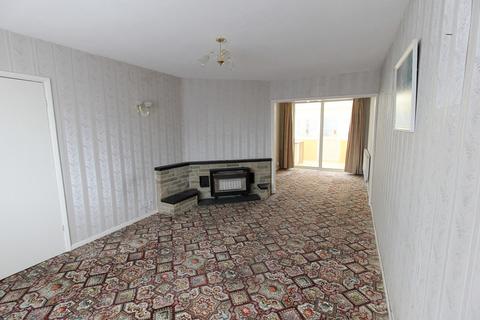 3 bedroom semi-detached house for sale, Lamborne Road, Leicester