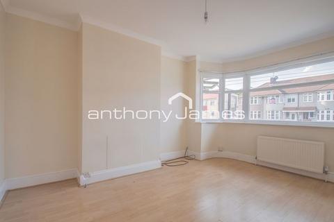 undefined, Eversley Avenue, Bexleyheath DA7