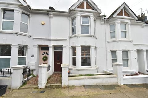 3 bedroom terraced house to rent, Kendal Road, Hove