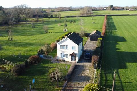 3 bedroom detached house for sale, Maldon Road, Tiptree