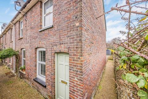 2 bedroom terraced house for sale, East Street, Westbourne