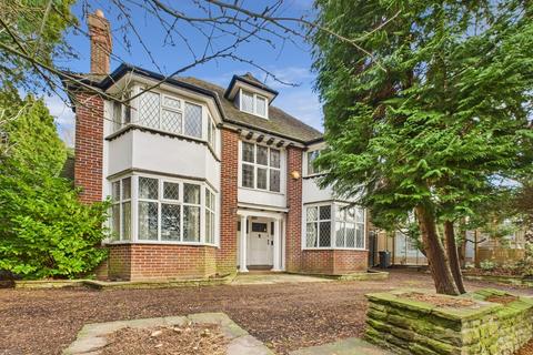 Birmingham Road, Sutton Coldfield B72