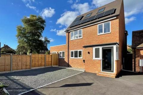 3 bedroom detached house for sale, Dynes Road, Sevenoaks TN15