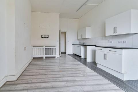 1 bedroom flat for sale, Burghley Road, Kentish Town, London, NW5