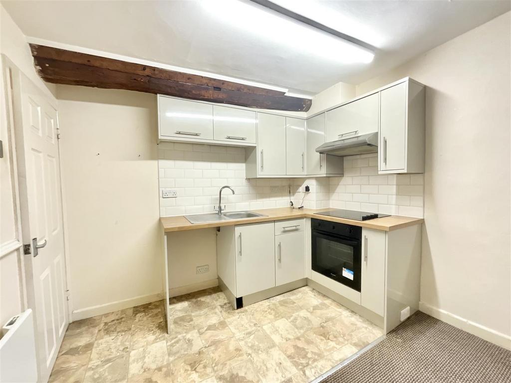 Lounge / Kitchen