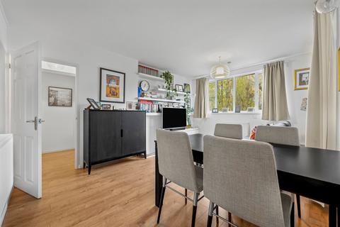 2 bedroom flat for sale, Elm House, East Ferry Road, London