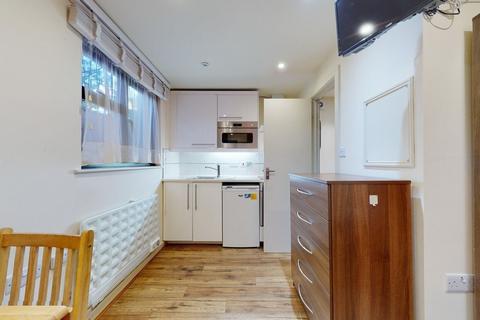 undefined, Chatsworth Road