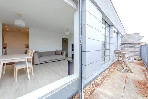 undefined, De Beauvoir Crescent, London, N1